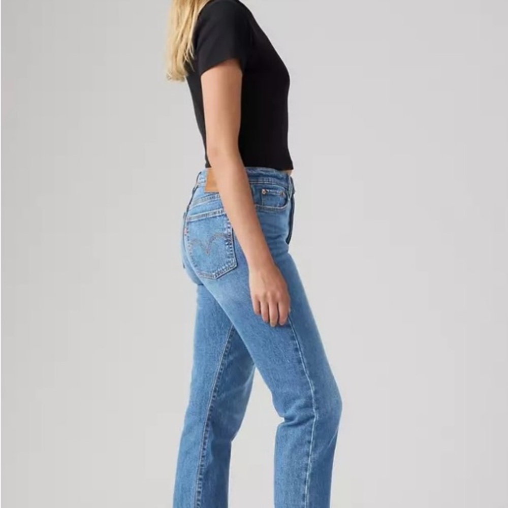Levi's Light Blue Straight Leg Women's Jeans S24